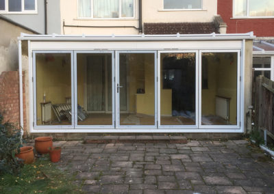 bi-fold-doors-27