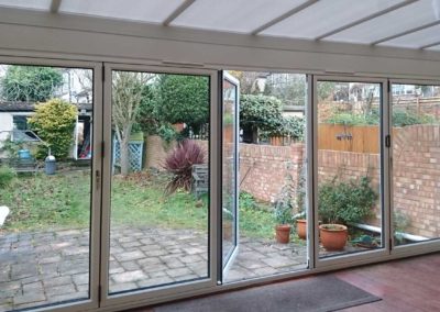 bi-fold-doors-28